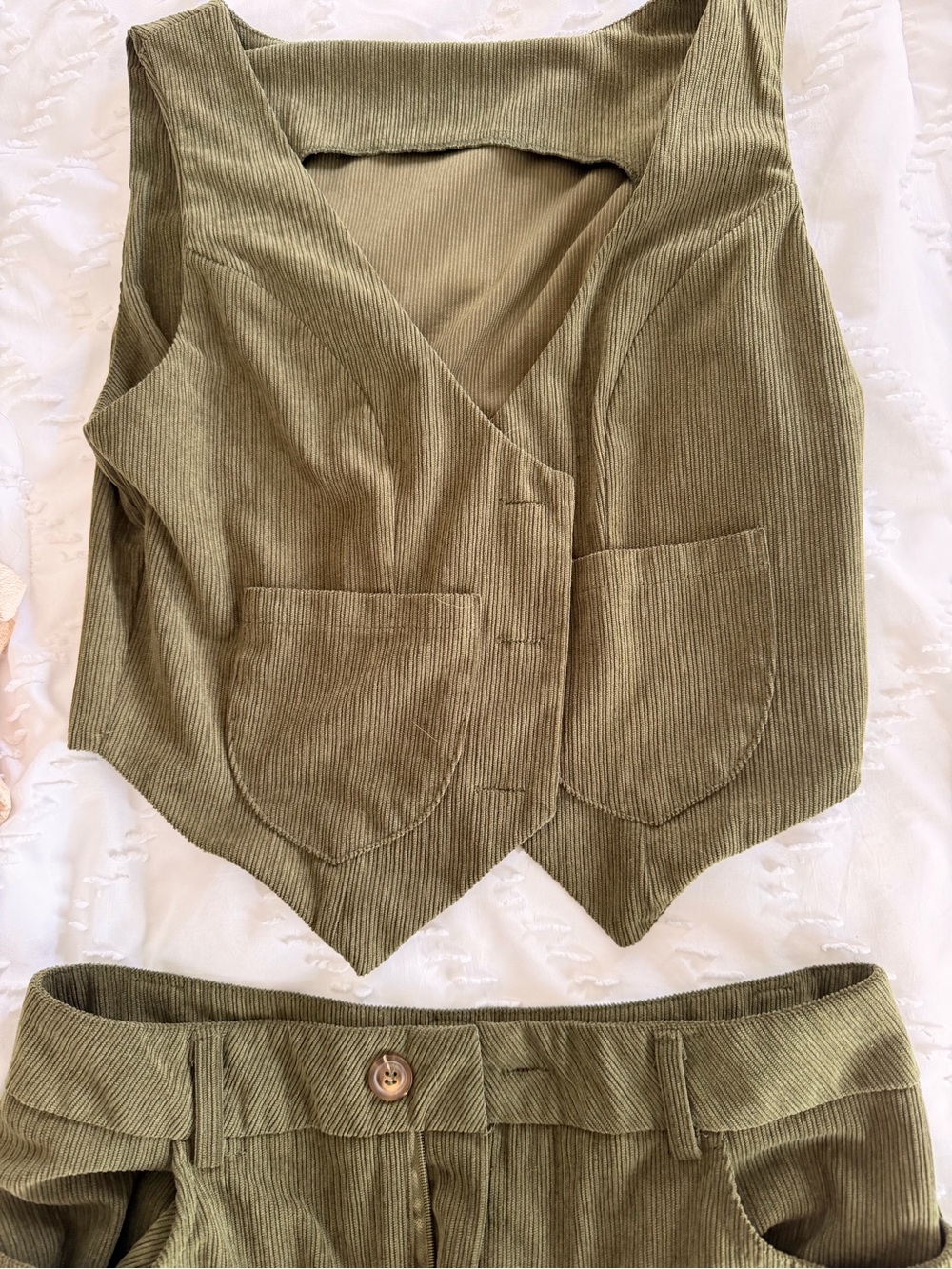 Olive Green Corduroy Vest & Pants Set - Women Pants & Jumpsuits
